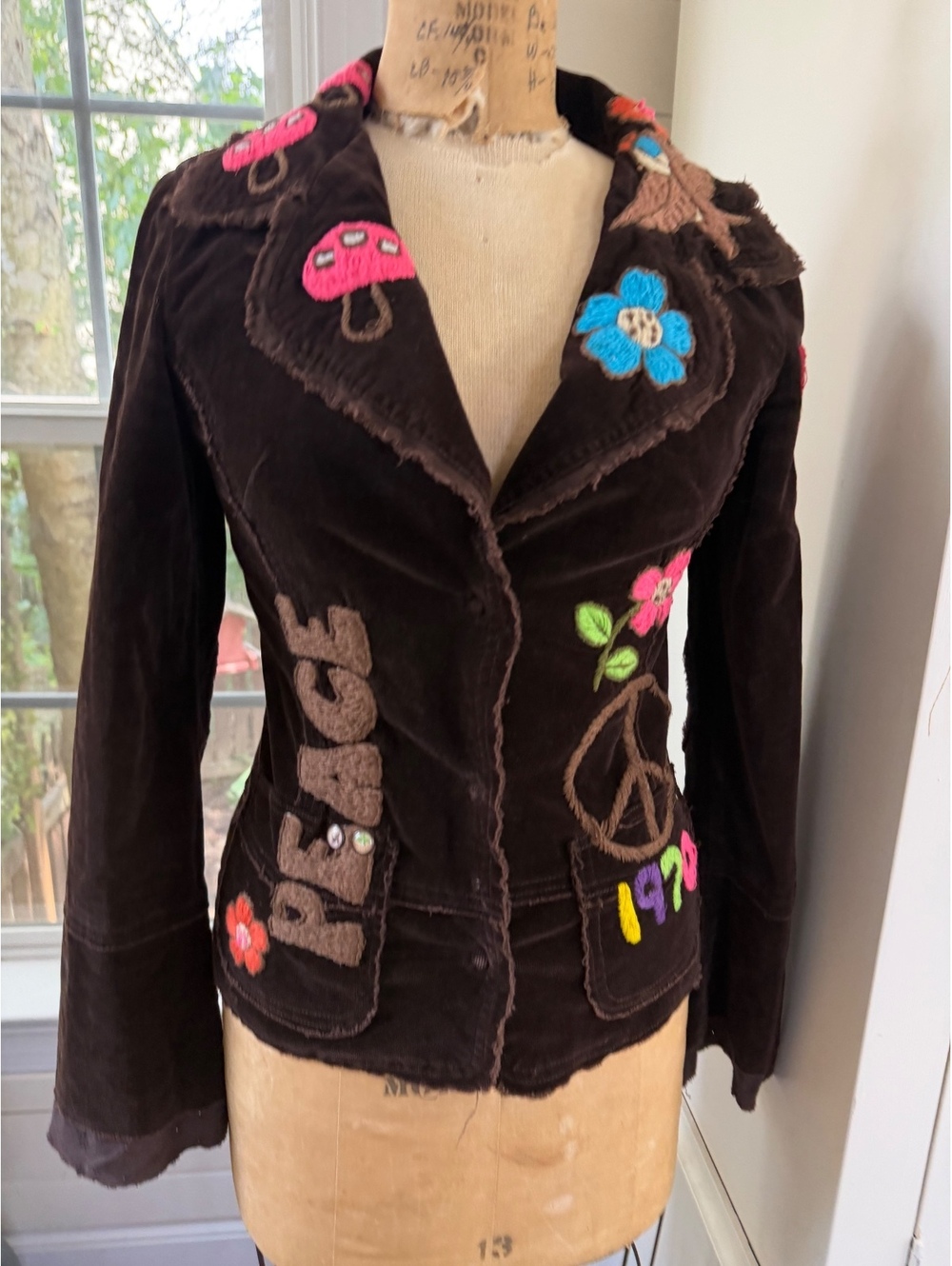 VTG Johnny Was Chocolate Brown Corduroy Embroidered Blazer Jacket Womens Medium